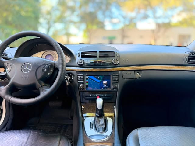 MERCEDES-BENZ E320 AVANTGARDE - Imagem 15
