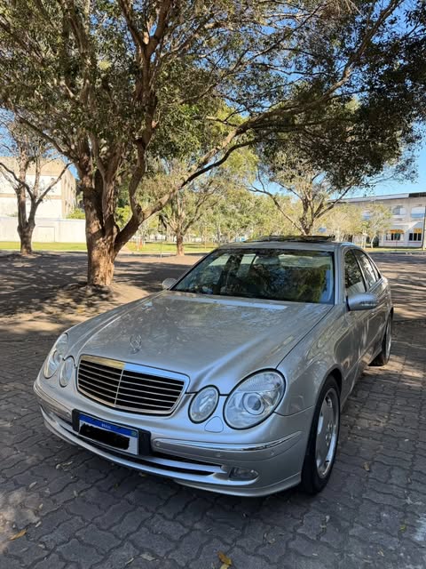 MERCEDES-BENZ E320 AVANTGARDE - Imagem 3