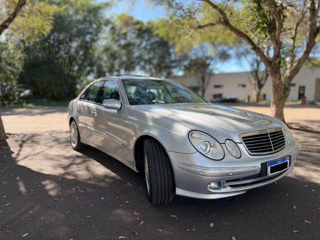 MERCEDES-BENZ E320 AVANTGARDE - Imagem 8