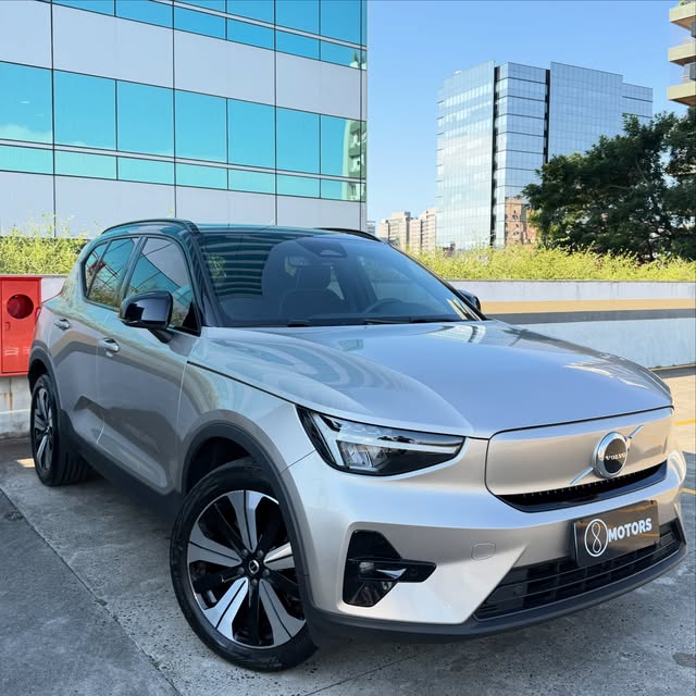 VOLVO XC40 RECHARGE PLUS - Imagem 1