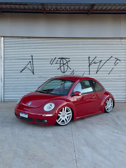 VOLKSWAGEN BEETLE - Imagem 1