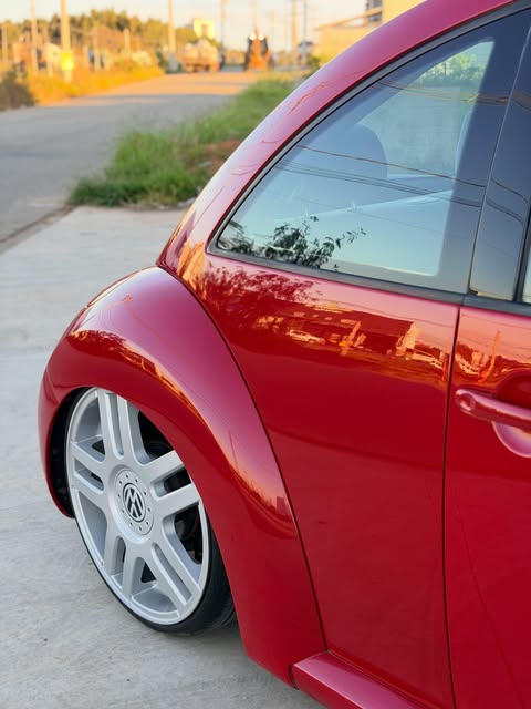 VOLKSWAGEN BEETLE - Imagem 2