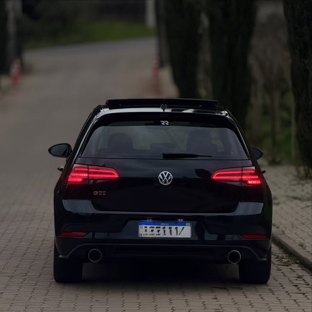 VOLKSWAGEN GOLF GTI 350TSI - Imagem 18