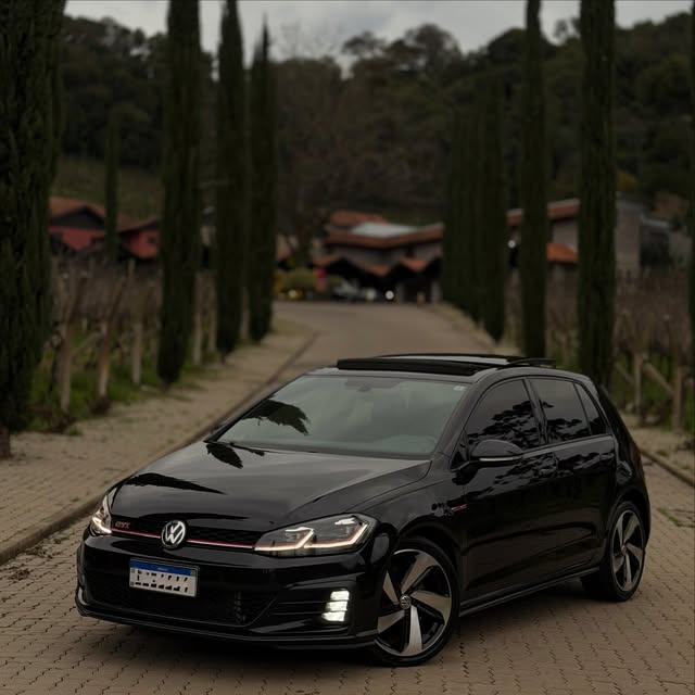 VOLKSWAGEN GOLF GTI 350TSI - Imagem 19