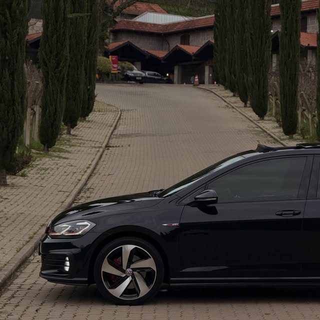 VOLKSWAGEN GOLF GTI 350TSI - Imagem 4