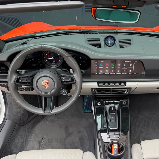 PORSCHE 911 CARRERA GTS - Imagem 11