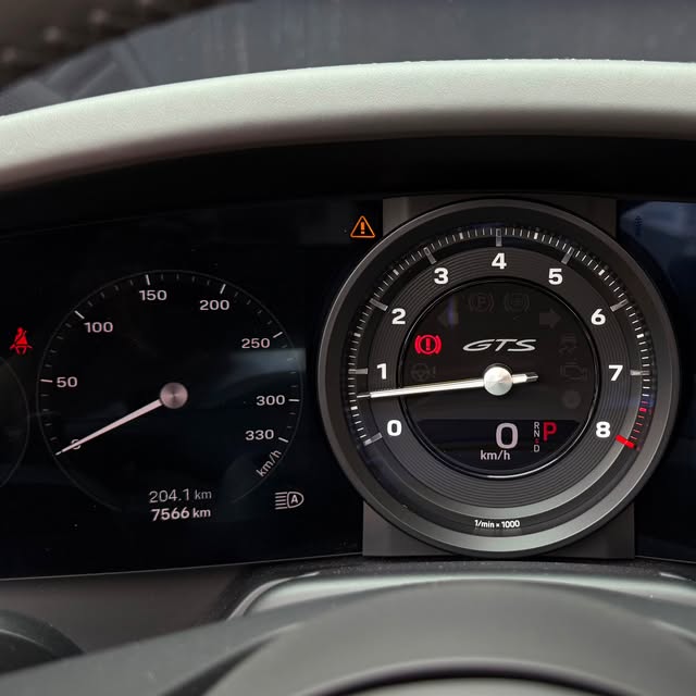 PORSCHE 911 CARRERA GTS - Imagem 7