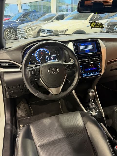 TOYOTA YARIS XS - Imagem 5