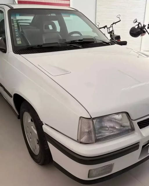 CHEVROLET KADETT GSI - Imagem 9