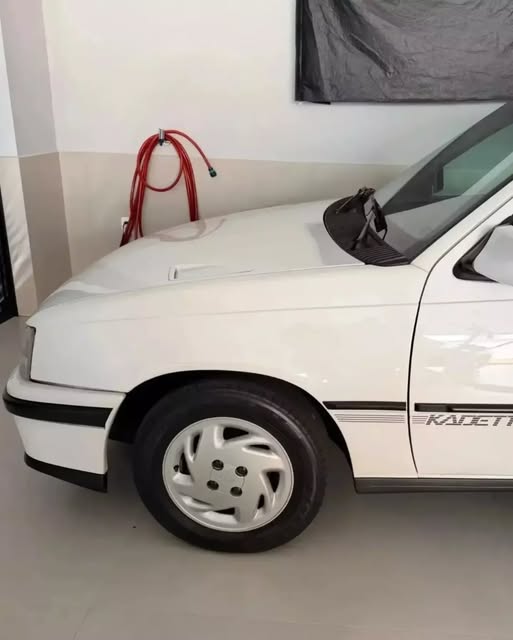 CHEVROLET KADETT GSI - Imagem 10