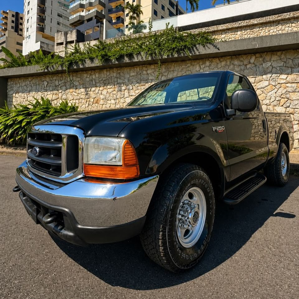 FORD F-250 XLT-L - Imagem 4