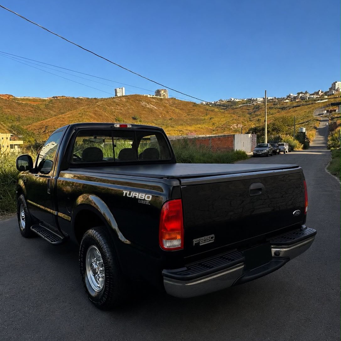 FORD F-250 XLT-L - Imagem 5