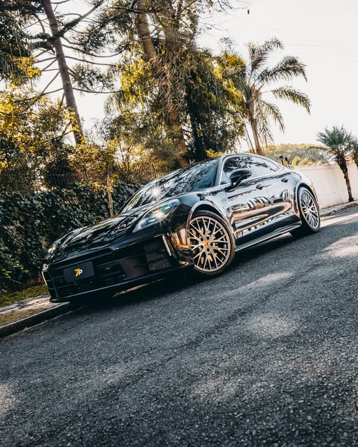 PORSCHE PANAMERA 4 - Imagem 2