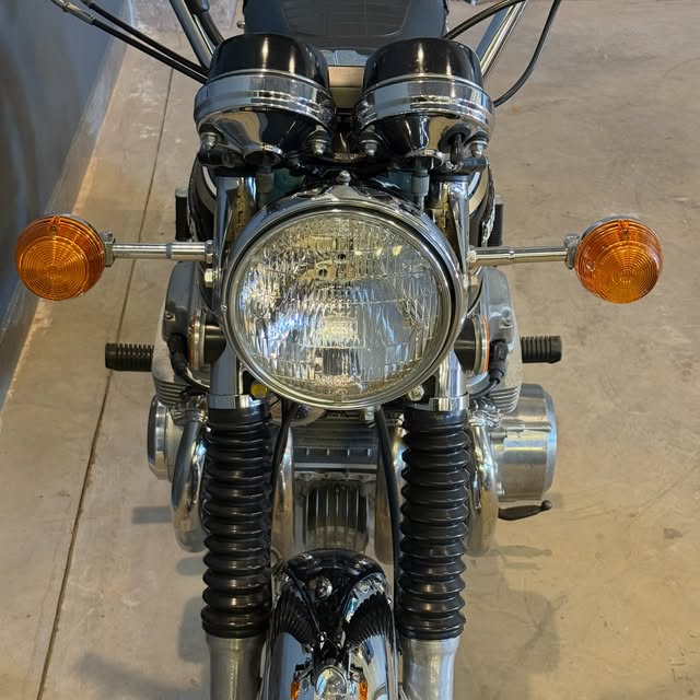 HONDA CB 750 FOUR - Imagem 8