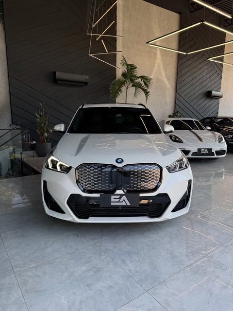BMW IX1 XDRIVE30 M SPORT - Imagem 2