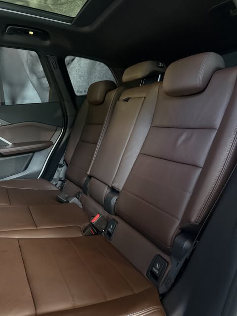 BMW IX1 XDRIVE30 M SPORT - Imagem 8