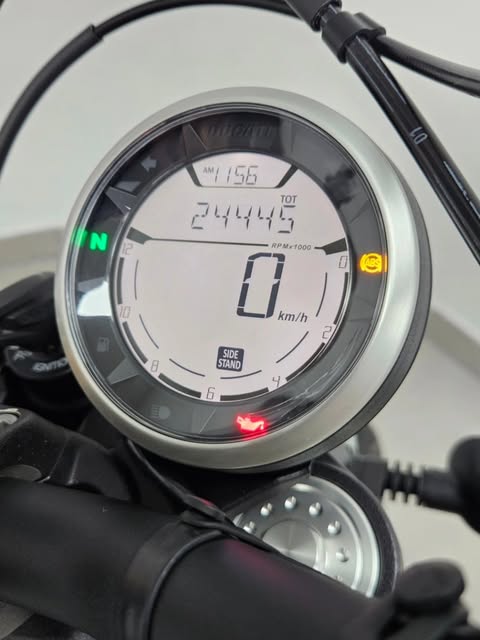 DUCATI SCRAMBLER ICON - Imagem 13
