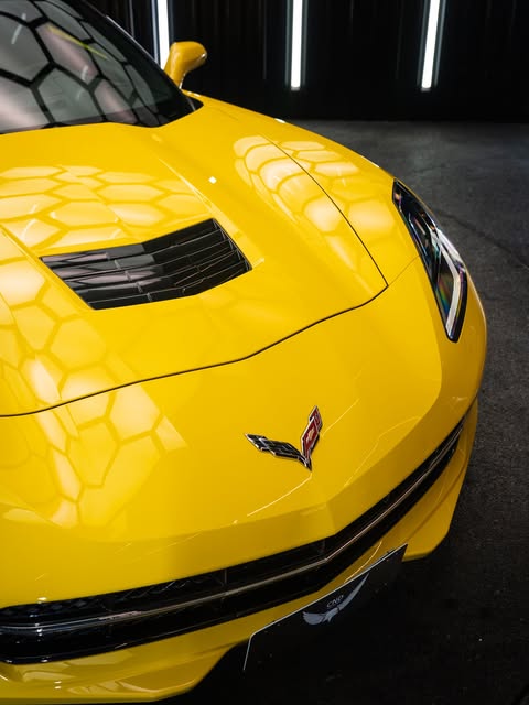 CHEVROLET CORVETTE STINGRAY - Imagem 15