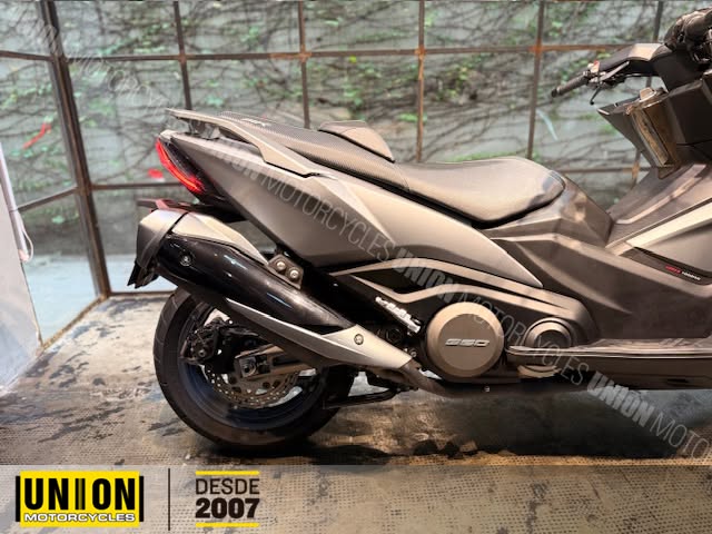 KYMCO AK 550 - Imagem 4