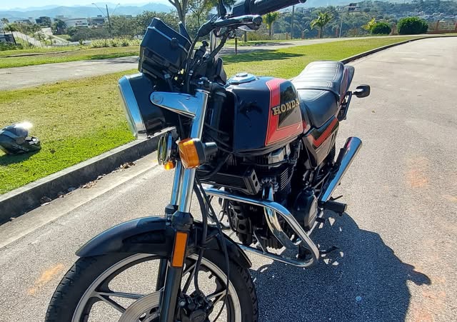 HONDA CB - Imagem 4