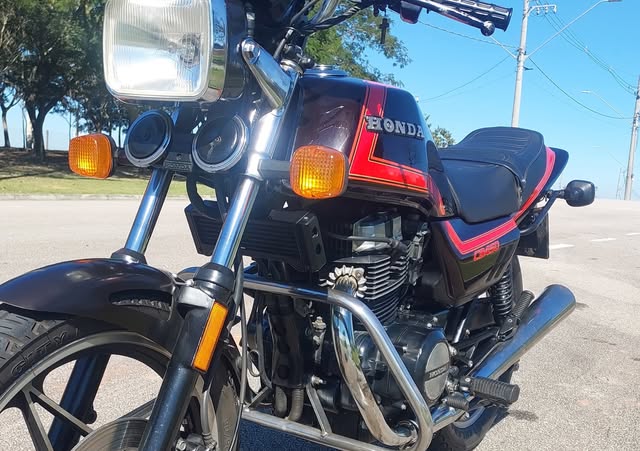 HONDA CB - Imagem 9