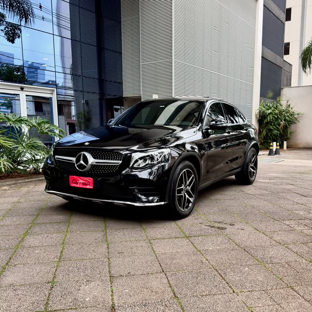 MERCEDES-BENZ GLC 250 SPORT AMG - Imagem 1