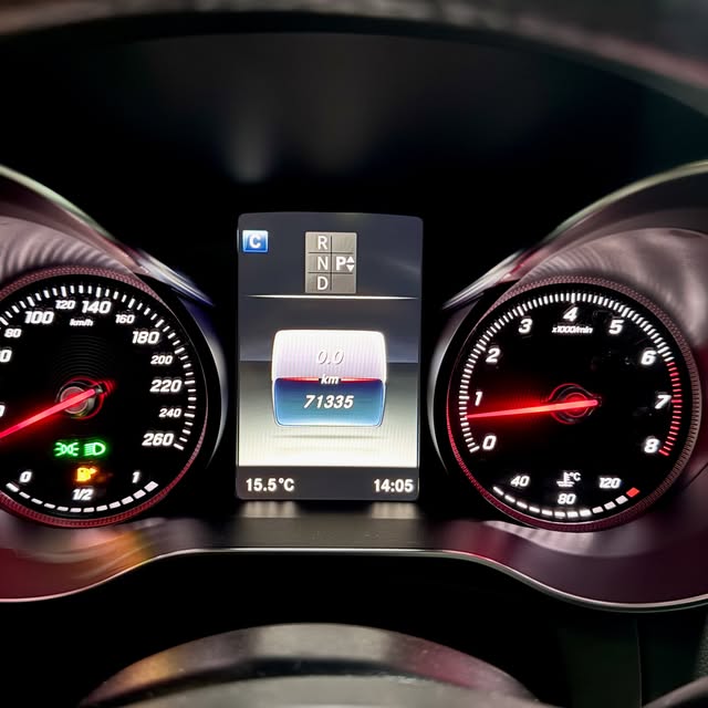 MERCEDES-BENZ GLC 250 SPORT AMG - Imagem 10
