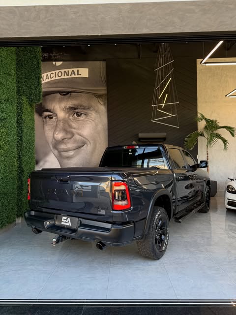 RAM 1500 REBEL - Imagem 9