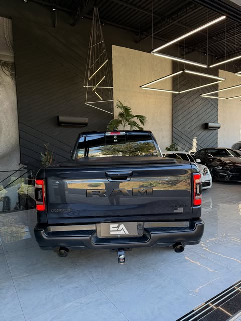 RAM 1500 REBEL - Imagem 10