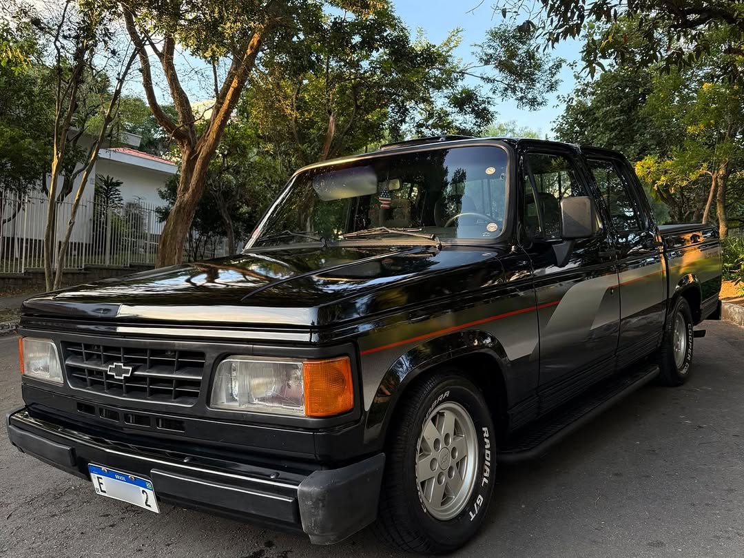 CHEVROLET C20 CUSTOM DELUXE - Imagem 1