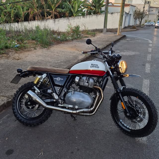 ROYAL ENFIELD INTERCEPTOR - Imagem 4