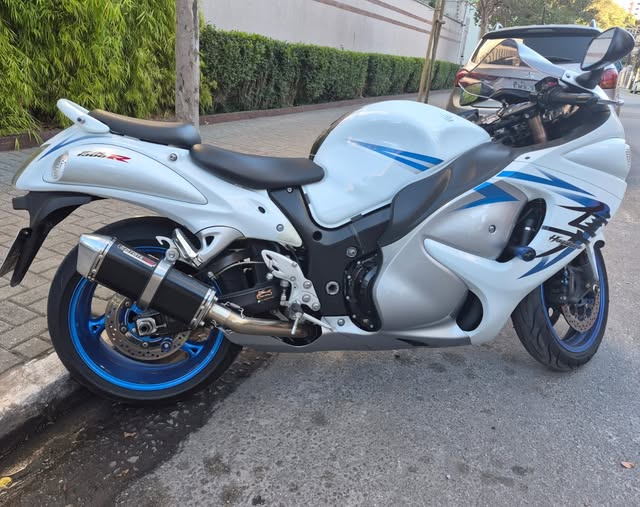 SUZUKI GSX 1300 HAYABUSA - Imagem 2