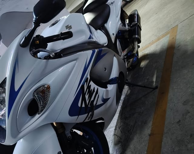 SUZUKI GSX 1300 HAYABUSA - Imagem 3