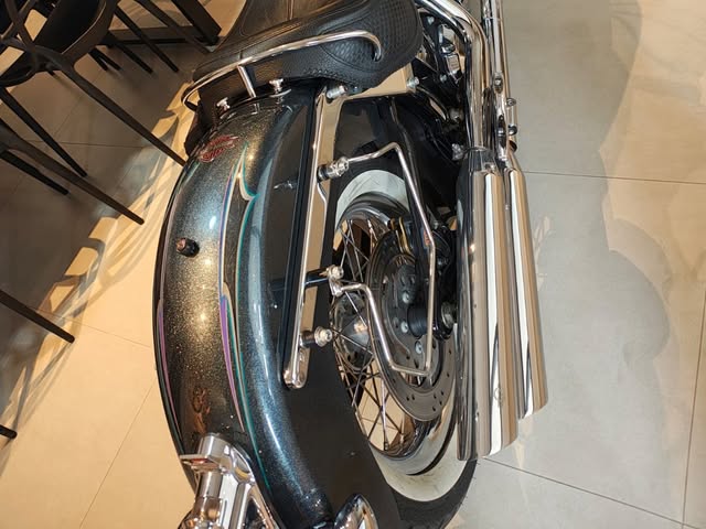 HARLEY-DAVIDSON SOFTAIL DELUXE FLSTN - Imagem 7