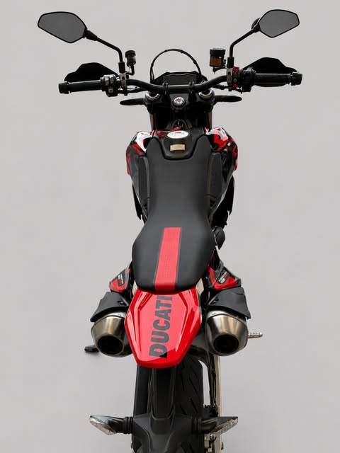 DUCATI HYPERMOTARD 698 MONO - Imagem 6