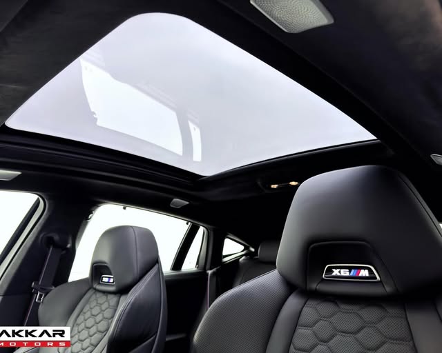 BMW X6 M COMPETITION - Imagem 8