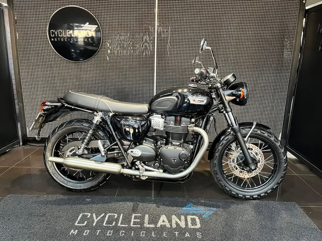 TRIUMPH BONNEVILLE T100 - Imagem 3