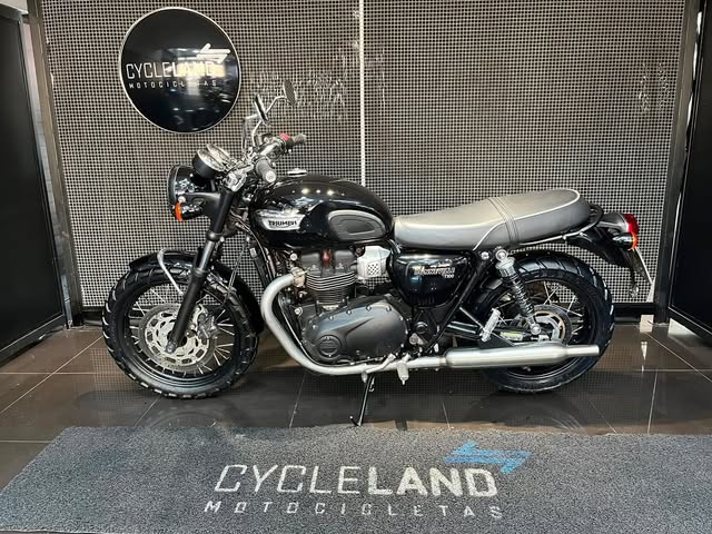 TRIUMPH BONNEVILLE T100 - Imagem 4
