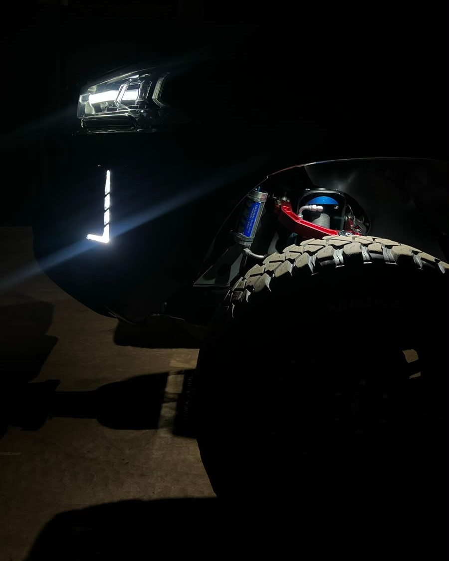 TOYOTA HILUX - Imagem 2
