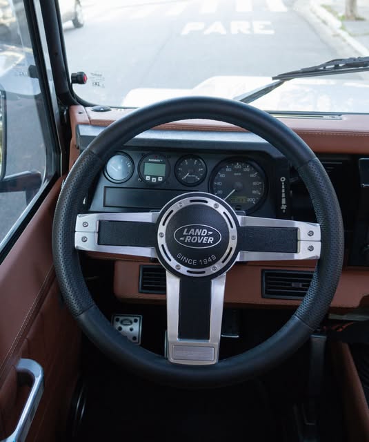 LAND ROVER DEFENDER 90 CSW - Imagem 5