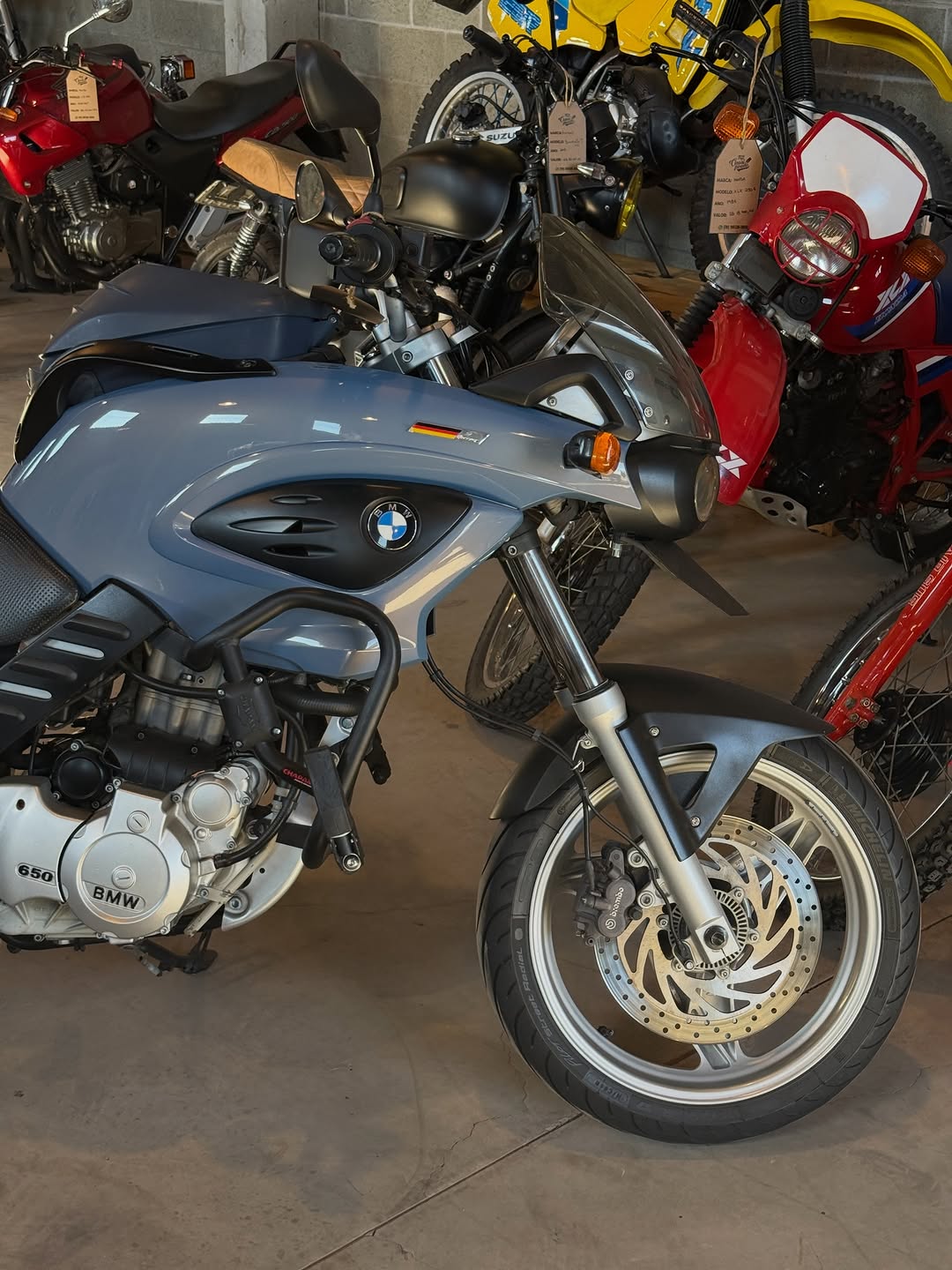 BMW F 650 CS - Imagem 4
