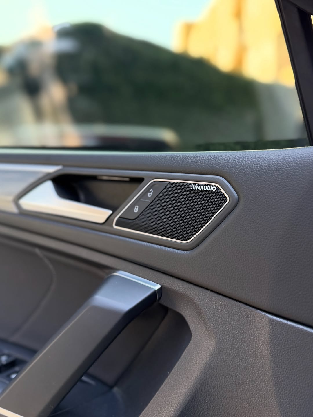 VOLKSWAGEN TIGUAN R-LINE - Imagem 11