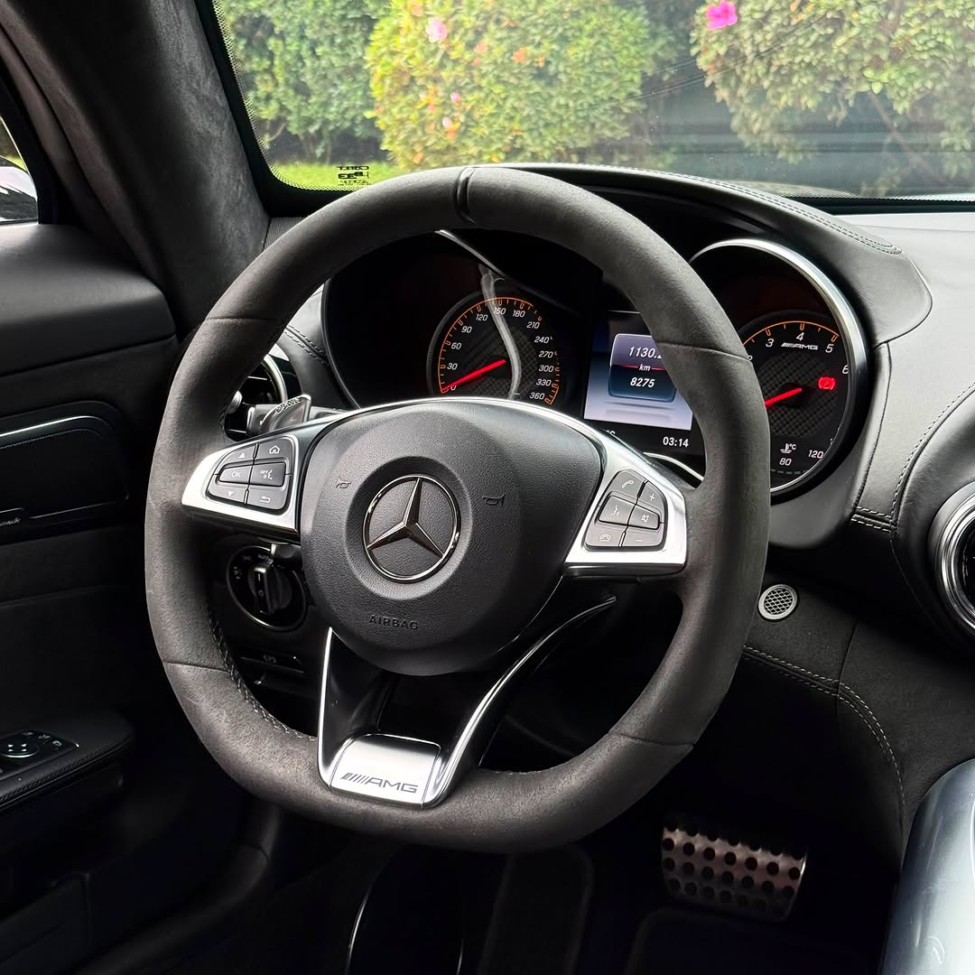 MERCEDES-BENZ AMG GT-S - Imagem 14