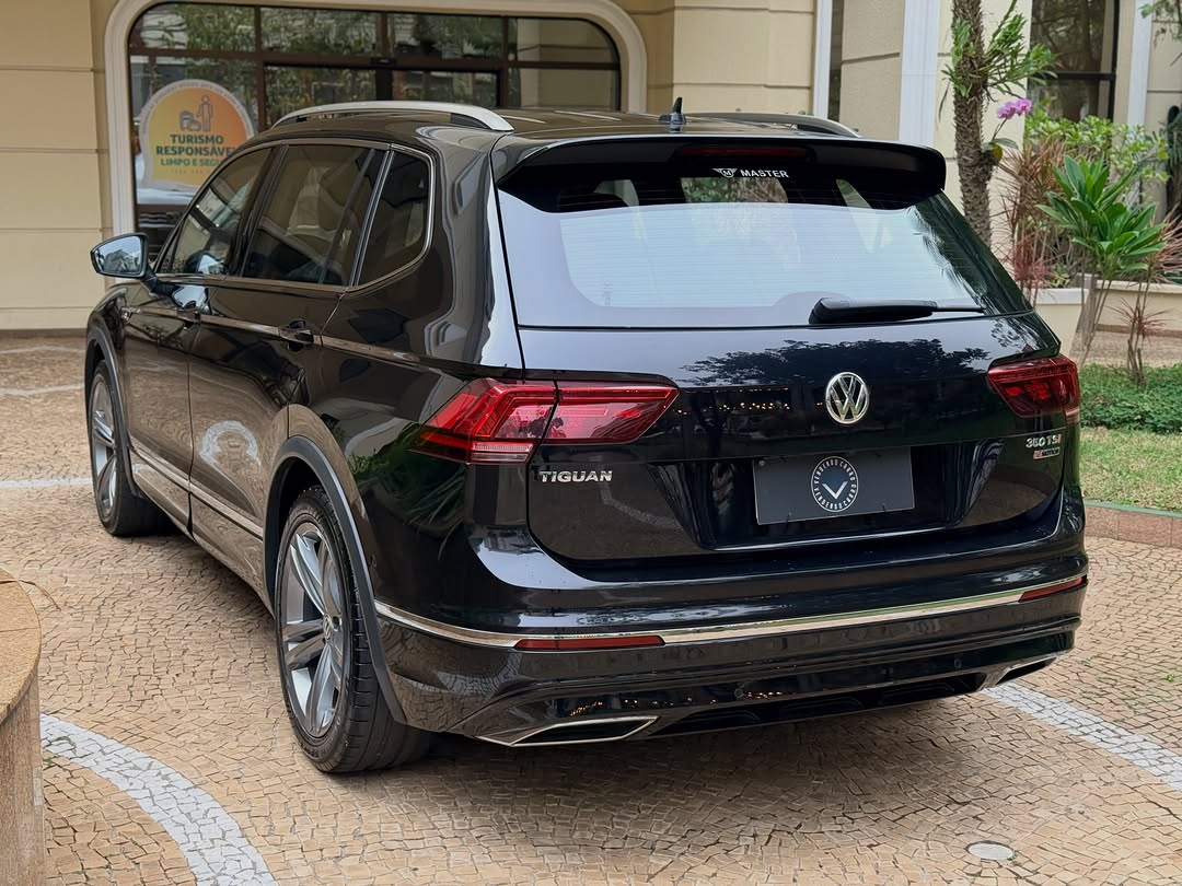 VOLKSWAGEN TIGUAN R-LINE - Imagem 3