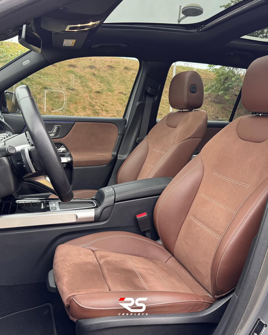 MERCEDES-BENZ GLB 220 AMG LINE - Imagem 7