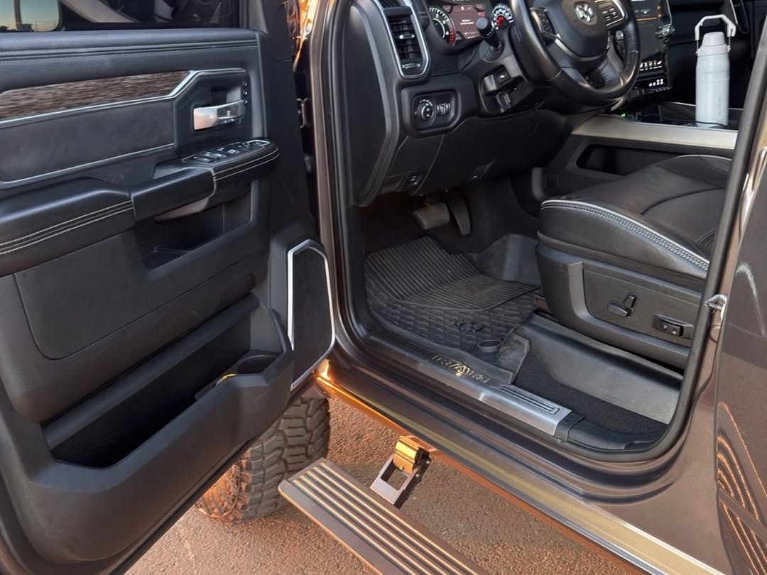 RAM 2500 LARAMIE - Imagem 5