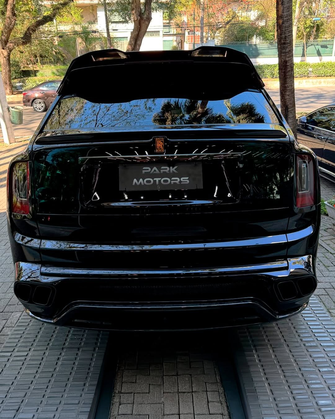 ROLLS-ROYCE CULLINAN MANSORY - Imagem 6