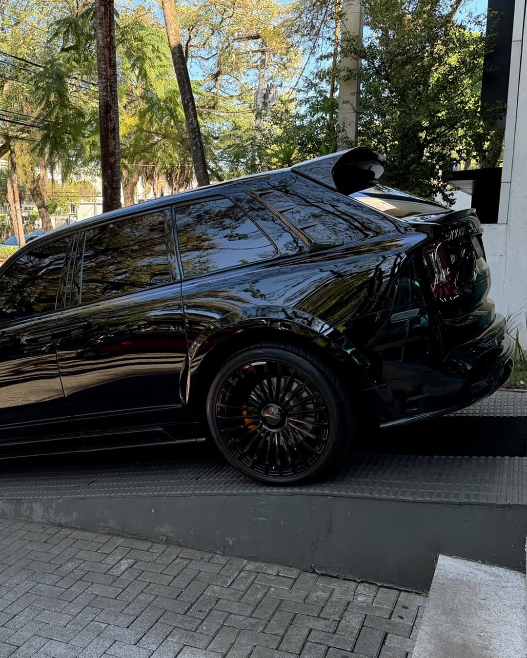 ROLLS-ROYCE CULLINAN MANSORY - Imagem 7