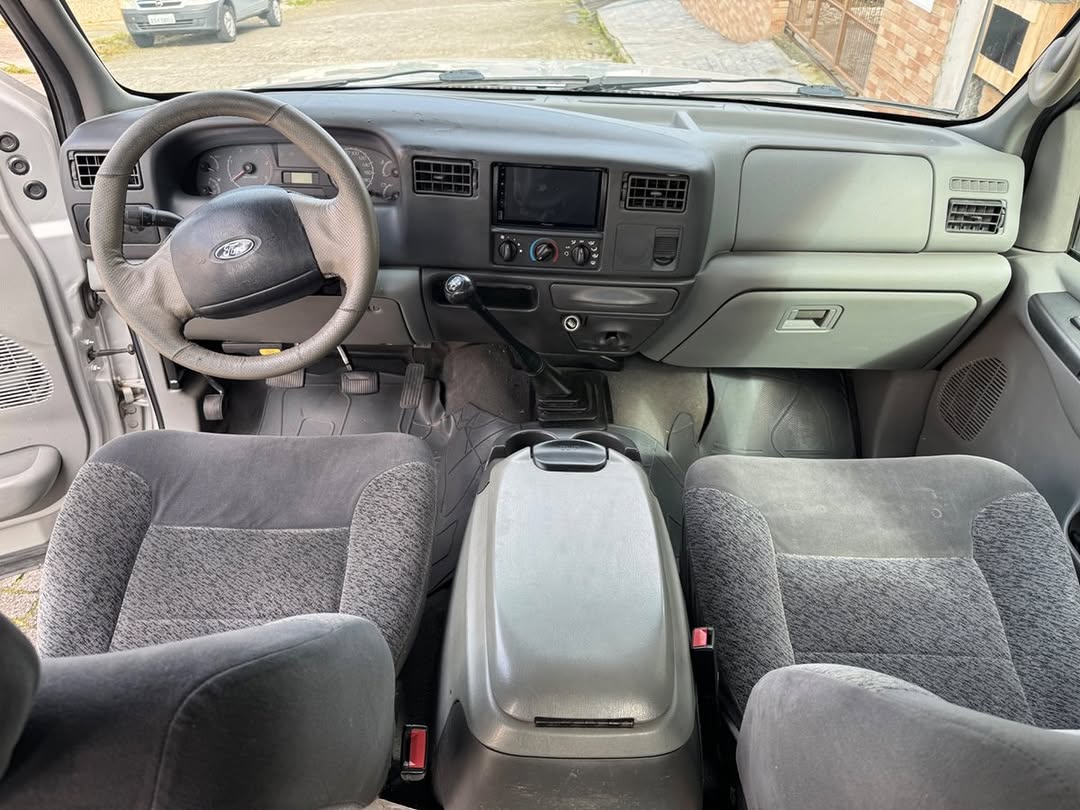 FORD F250 XLT - Imagem 6
