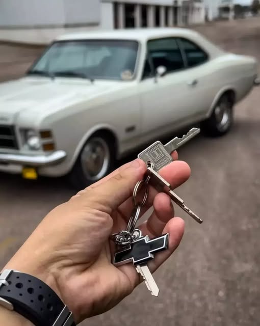CHEVROLET OPALA COUPE - Imagem 7